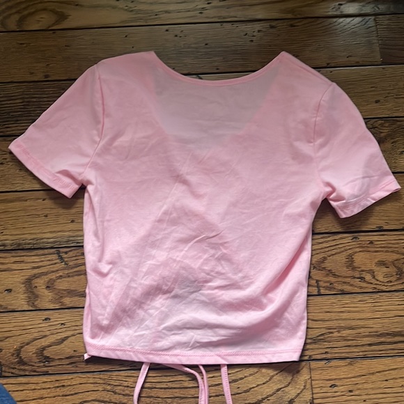Woman’s size XS pink crop top with tie SHIEN - Picture 4 of 4